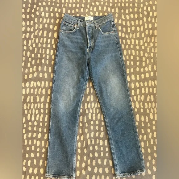 Agolde Riley High Rise Straight leg Crop Jean in Transfer, barely worn. - Picture 4 of 6